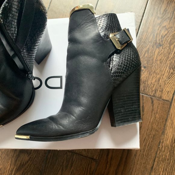 Black and Gold Aldo Booties, Yolanda-Style, Size 7.5 - Picture 5 of 13